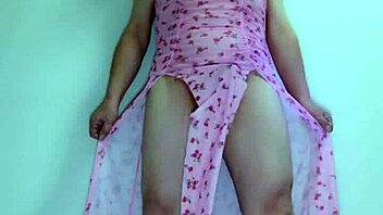 crossdressing sissy struts in sexy outfit no20 💄