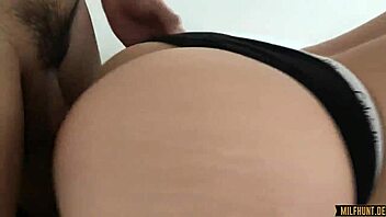 morning sex with her feels too damn geil!