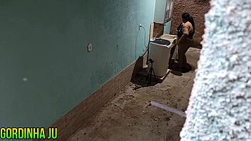 Naughty Neighbor Gets Massive Facial From Horny Guy Next Door