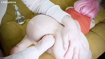 listen to my ass whistle loud during deep fisting play