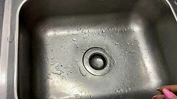 Curvy brunette milf housewife cheats plumber pov doggystyle cowgirl