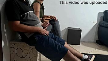 i flashed my dick at dentist and she groped it hard