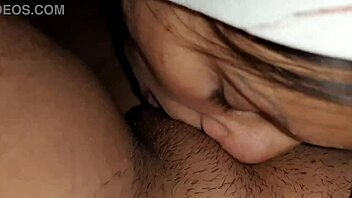 Paid coach skating lesson hides wet cunnilingus fun