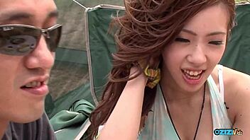 primal asian girlfriend pussy ride in outdoor nature camp