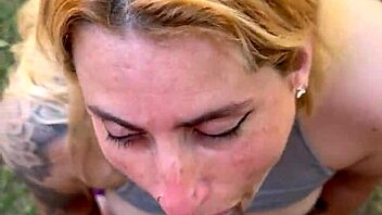 me encanta chupar esta polla grande tan deliciosa y profunda