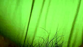 hairy mature latina plays piano with her wet pussy