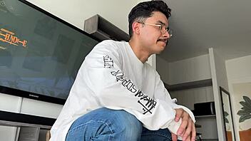 cosplay babe deepthroats big cock for cum 😍 pt 1