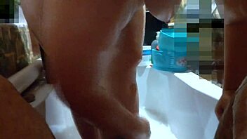Plump Milf Washes Big Tits Pussy