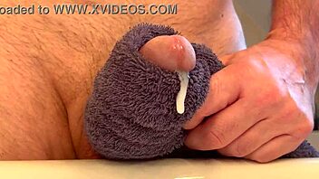 me stroking to explosive orgasm close up moan fest 😩💦