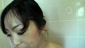 experienced japanese milf yoriko akiyoshi loves solo toy play