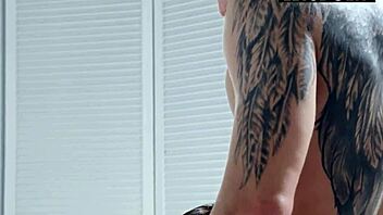 gorgeous asian teen deep orgasms from lover 💋🌸😍