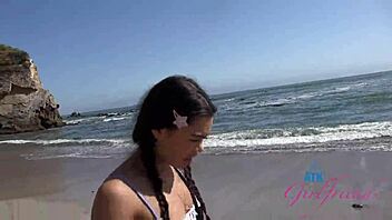 Super cute brianna arson cruises beach gives public pov head creampie holiday!