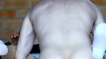 damn those apartment walls vibrate with raw sexual tension