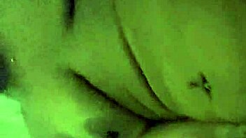 Ebony milf bobbi jo88 masturbates her shaved pussy up close