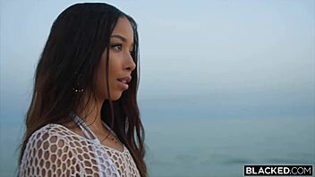 Lia Temptress BBC Threesome Blowbang Cowgirl Facial Coworkers