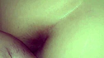 thick milf pregnancy glow