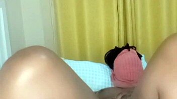 Curvy black Milf spreads wet fat pussy wide for your hungry eyes