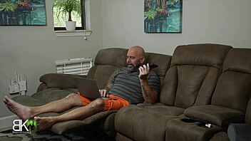 halloween ghostface handjob drives me wild