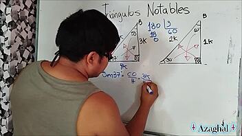 estudiante nerd asiática aprende trigonometría sexual erótica