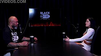 Leticia Braga strips to panties ignoring social media censorship rules