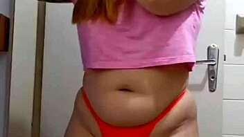 exhibitionist flashes her huge wet pussy online for everyone