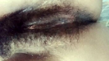 A horny pregnant woman craves your creampie filling