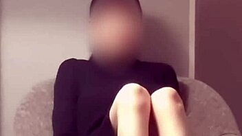 japanese slender teen in red shorts foot fetish tease
