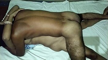 curvy indian college couple teases big pussy into creampie bliss