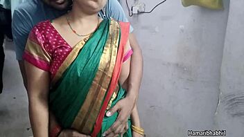 desi indian beauty GETS FUCKED hard in saree passionately