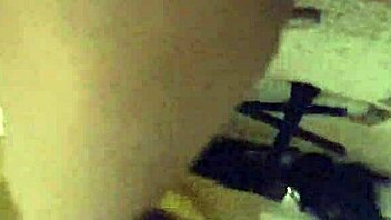 Ebony milf bobbi jo88 masturbates her shaved pussy up close