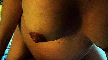 uhh i creampie this super horny nine months pregnant girl shes so hot