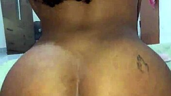 Ai Caralho Minha Buceta Teasing Huge Tits