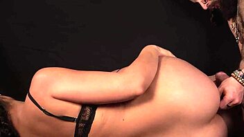Morning missionary fuck with curvy brunette ends in hot cum!