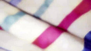 Big Ass Desi Wife Spreads Legs Teasingly