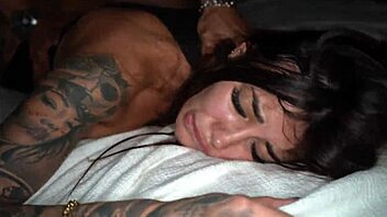 amateur latina babe takes juicy creampie after deepthroat doggystyle pounding