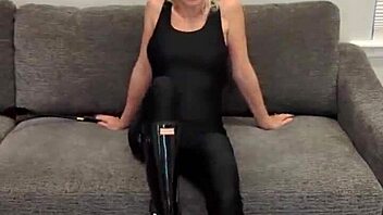 Black Bodysuit Hugs Ass in Shiny Hunter Boots