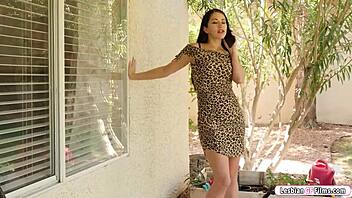 two hot wives crave each other's pussies in steamy face sitting lick session