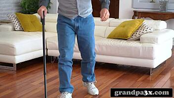 Smoking Hot Babe Begs For Wild Ride