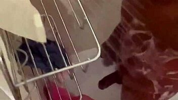 shower to streets, meet me in the sheets baby