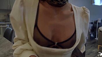 Quick teen blowjob squirting workout ends with cum in mouth!