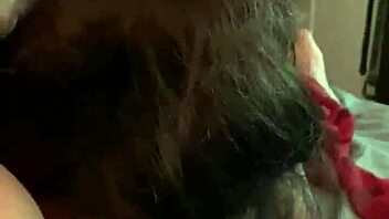 Shaved Wife Deepthroats Sucks Big Cock to Cumshot