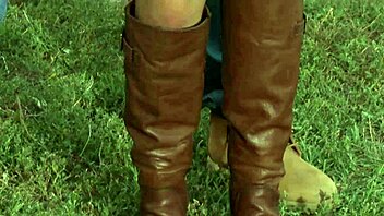 Bareback Anal Ride Turns Intense Outdoor Under Sun