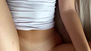 hot athletic babe's morning yoga turns into pov pounding