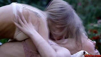 scarlett sage and river fox kiss grope and lick shaved pussies in outdoor garden facesitting orgasm