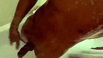 shower to streets, meet me in the sheets baby