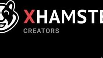 ATHLETIC Filipina NEIGHBOR WORKS OUT her PUSSY