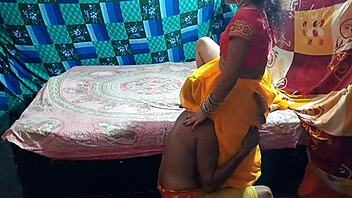 Hot Desi Bhabhi Bedroom Hardcore Fuck Hindi Audio