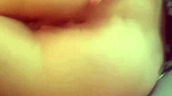 TEEN Swedish babe rams big dildo deep anal style!