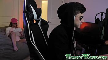 hey bro, your cute teen sis wants sloppy deepthroat