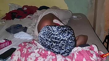 leo ogro barebacks fiona's tight ass